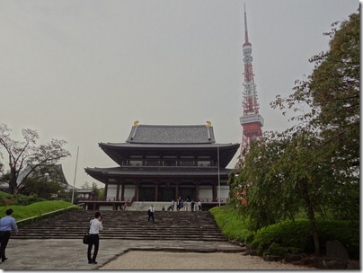増上寺本堂と東京タワー