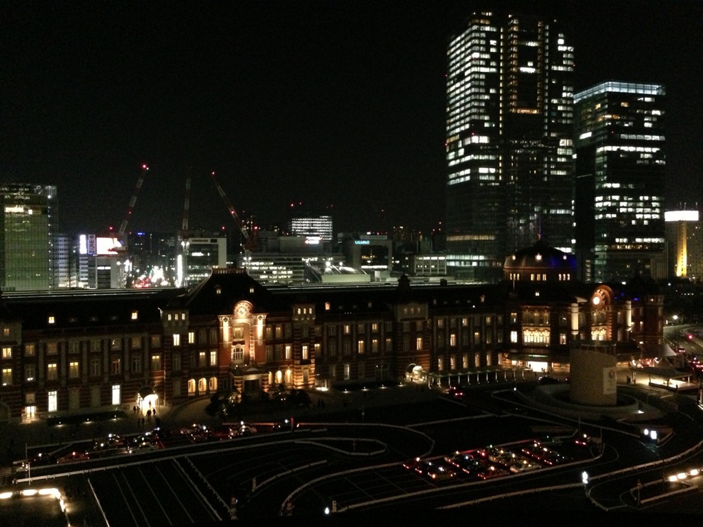 Iphone5の夜景写真 東京駅 丸の内駅舎 むらごんの思い込みweblog